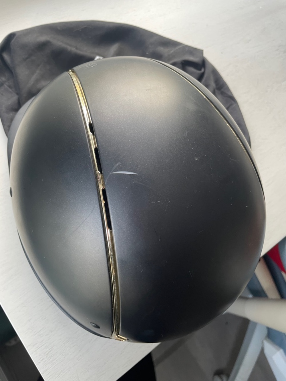 Samshield Shadow Matte Small Shell with Gold Trim - Picture 3 of 7
